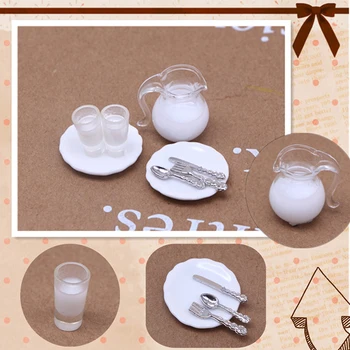 1 Rinkinys Lėlių namelis Miniatiūriniai Modeliavimas Pienas, Pieno Ąsotis Mini Peilis Ir Šakutė Taurės Keramikos Plokštės Modelis Virtuvės Arenoje 