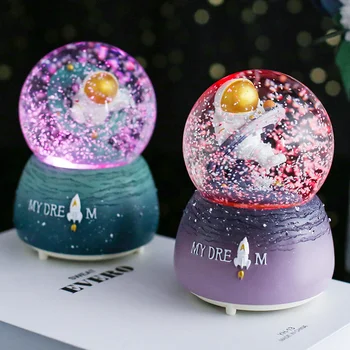 Astronautas Music Box Figūrėlės Miniatiūros Sniego Krištolo Rutulį Namų Reikmenys Kūrybos Darbalaukio Vandens Polo Papuošalai Prekių Dekoras