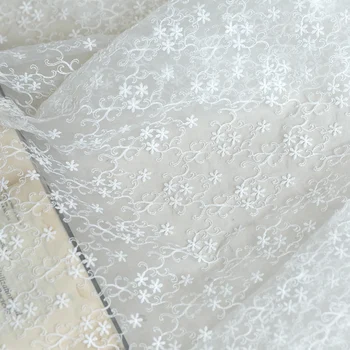 Baltos spalvos organza siuvinėjimo audinys gėlių išsiuvinėta vestuvinė suknelė cheongsam drabužių audinio 