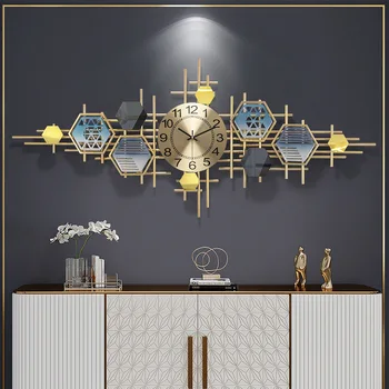 Modernus minimalistinis kaustytomis geležies laikrodis kambarį prabangių mados kūrybos namų puošybai sieninis laikrodis atmosferos žiūrėti